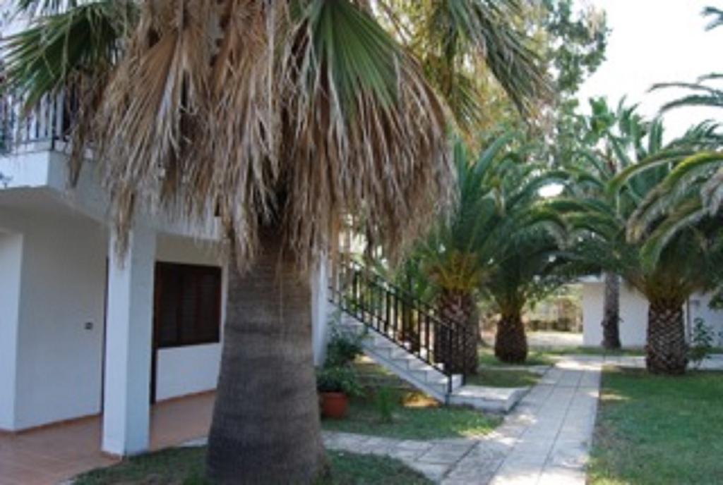 Santa Catalina Apartment Kalyves Polygyrou Екстериор снимка