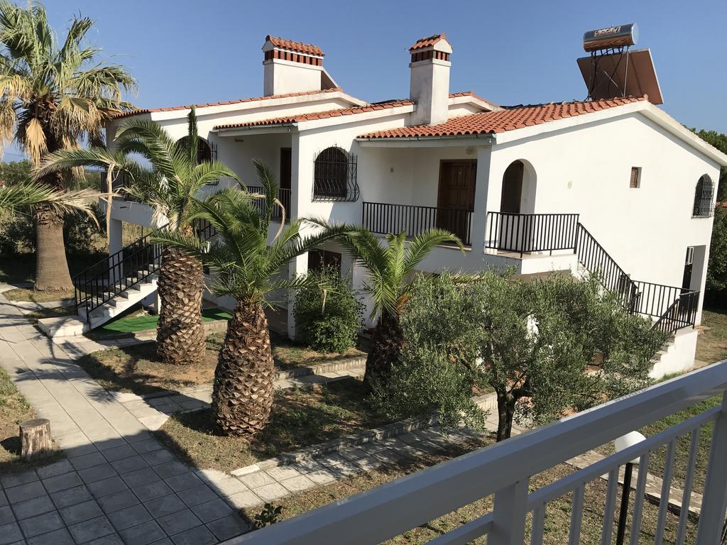 Santa Catalina Apartment Kalyves Polygyrou Екстериор снимка